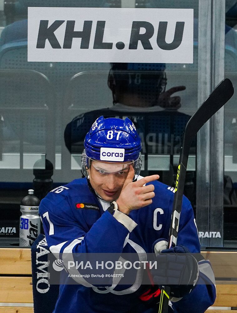 Хоккей. КХЛ. Матч "Динамо" (Москва) – "Металлург"