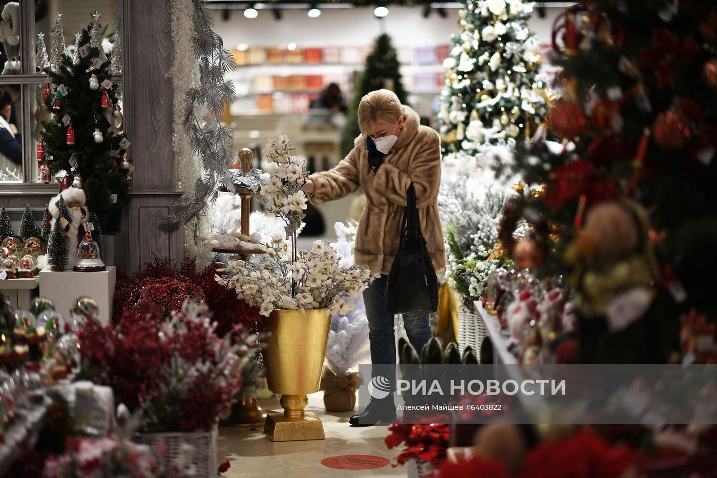 Новогодний базар в ЦУМе