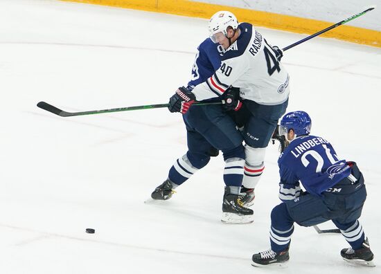 Хоккей. КХЛ. Матч "Динамо" (Москва) – "Металлург"