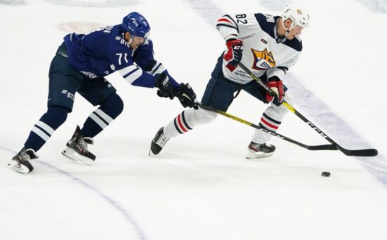 Хоккей. КХЛ. Матч "Динамо" (Москва) – "Металлург"