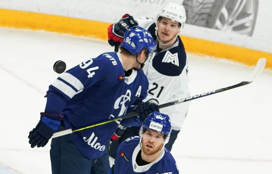 Хоккей. КХЛ. Матч "Динамо" (Москва) – "Металлург"