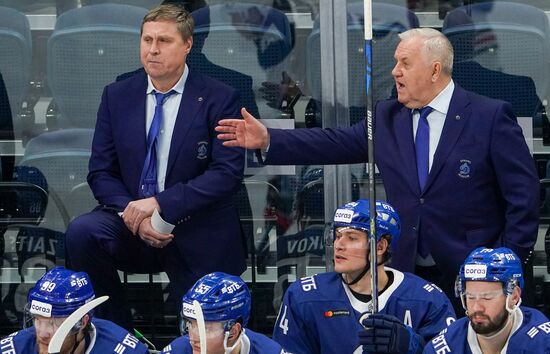 Хоккей. КХЛ. Матч "Динамо" (Москва) – "Металлург"