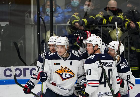 Хоккей. КХЛ. Матч "Динамо" (Москва) – "Металлург"