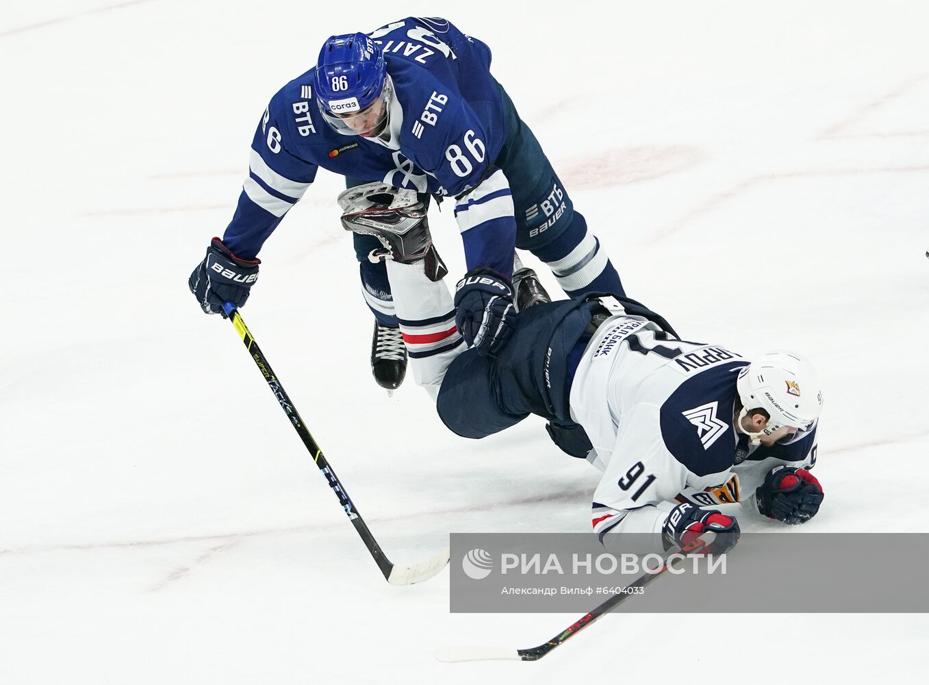 Хоккей. КХЛ. Матч "Динамо" (Москва) – "Металлург"