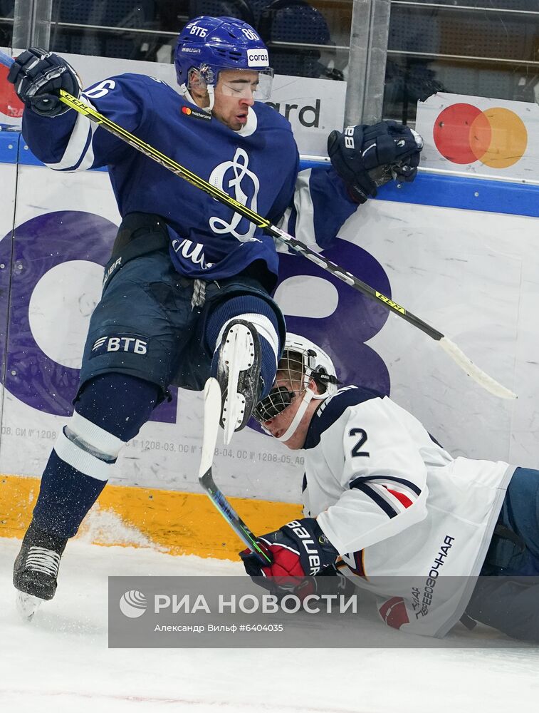 Хоккей. КХЛ. Матч "Динамо" (Москва) – "Металлург"
