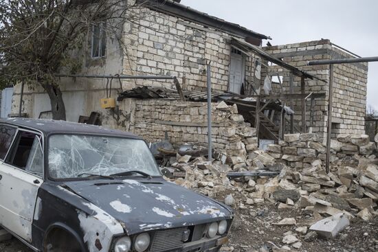 Жители Мартуни возвращаются в свои дома после объявления перемирия