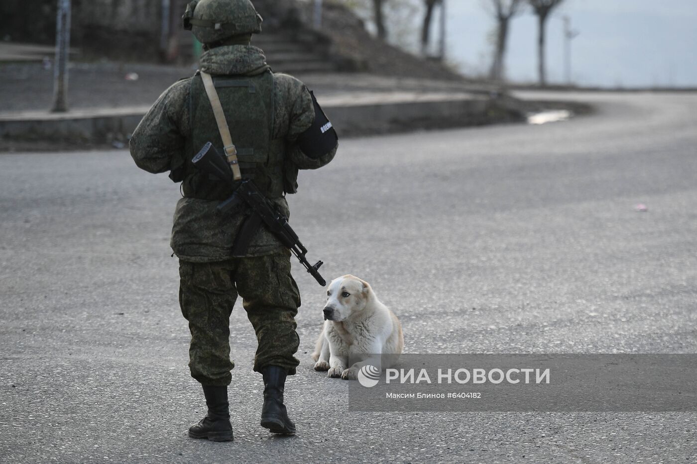 Российские миротворцы контролируют Лачинский коридор