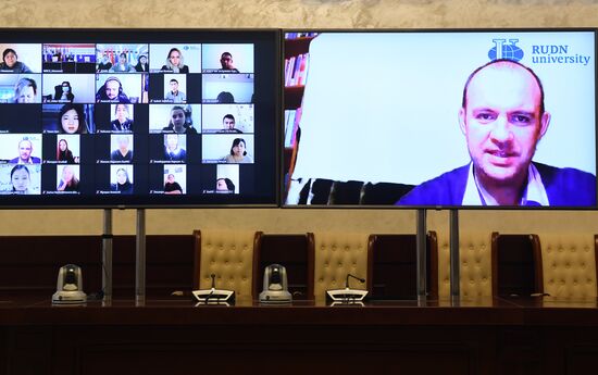 XIII Неделя образования государств  членов ШОС "Образование без границ". День второй