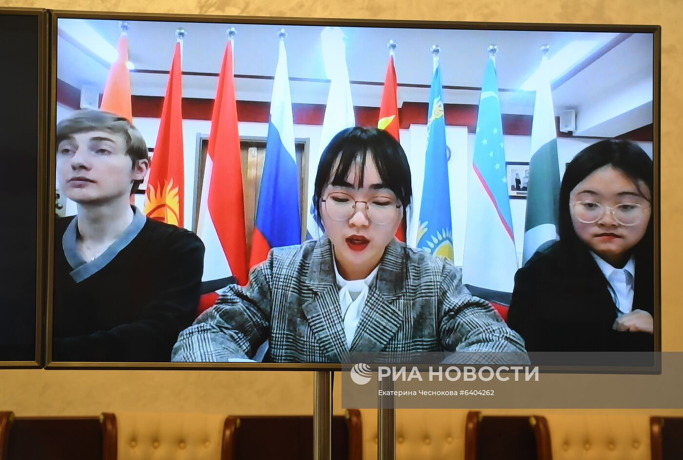 XIII Неделя образования государств  членов ШОС "Образование без границ". День второй