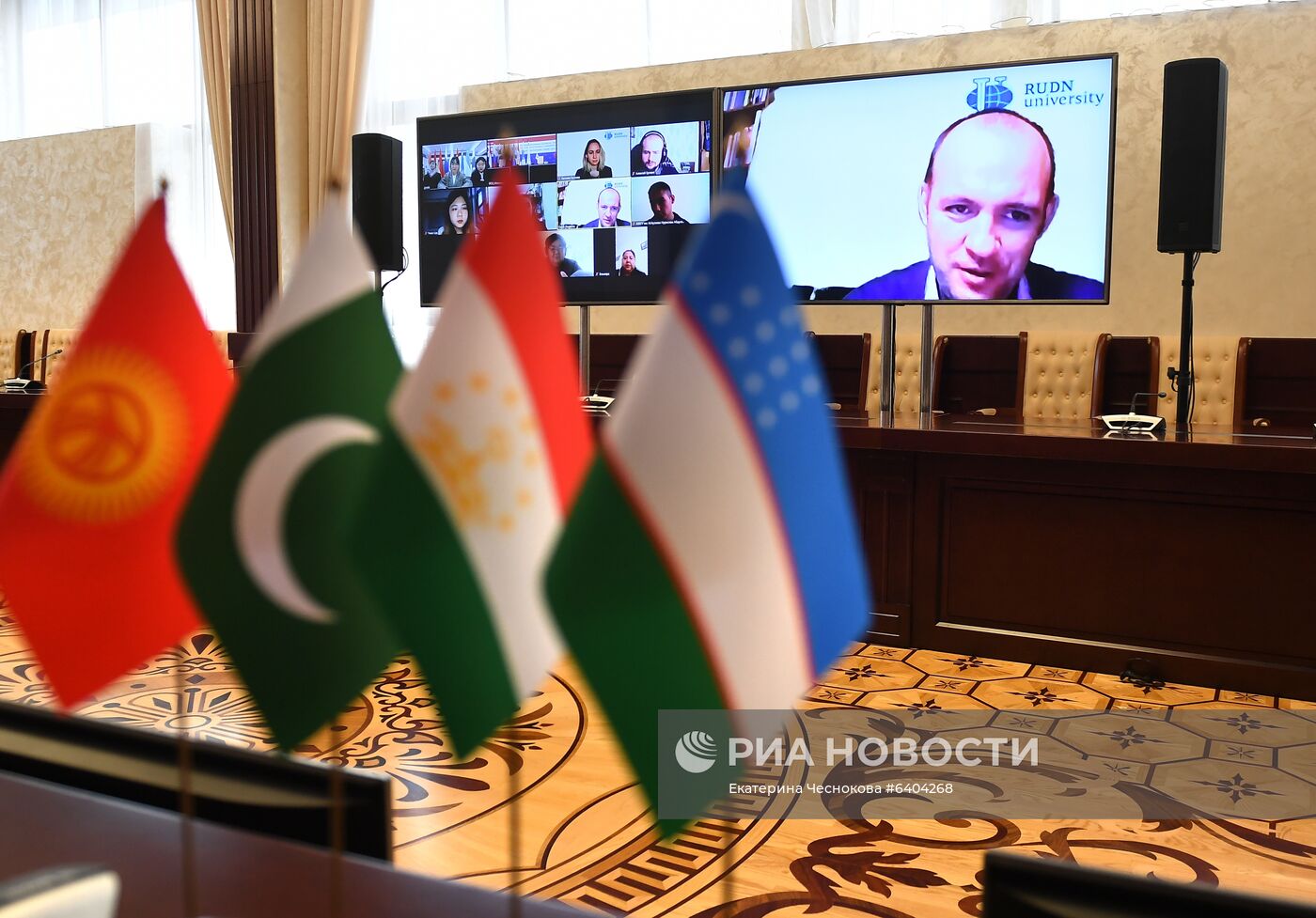 XIII Неделя образования государств  членов ШОС "Образование без границ". День второй