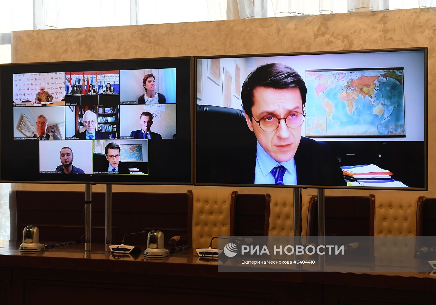 XIII Неделя образования государств  членов ШОС "Образование без границ". День второй