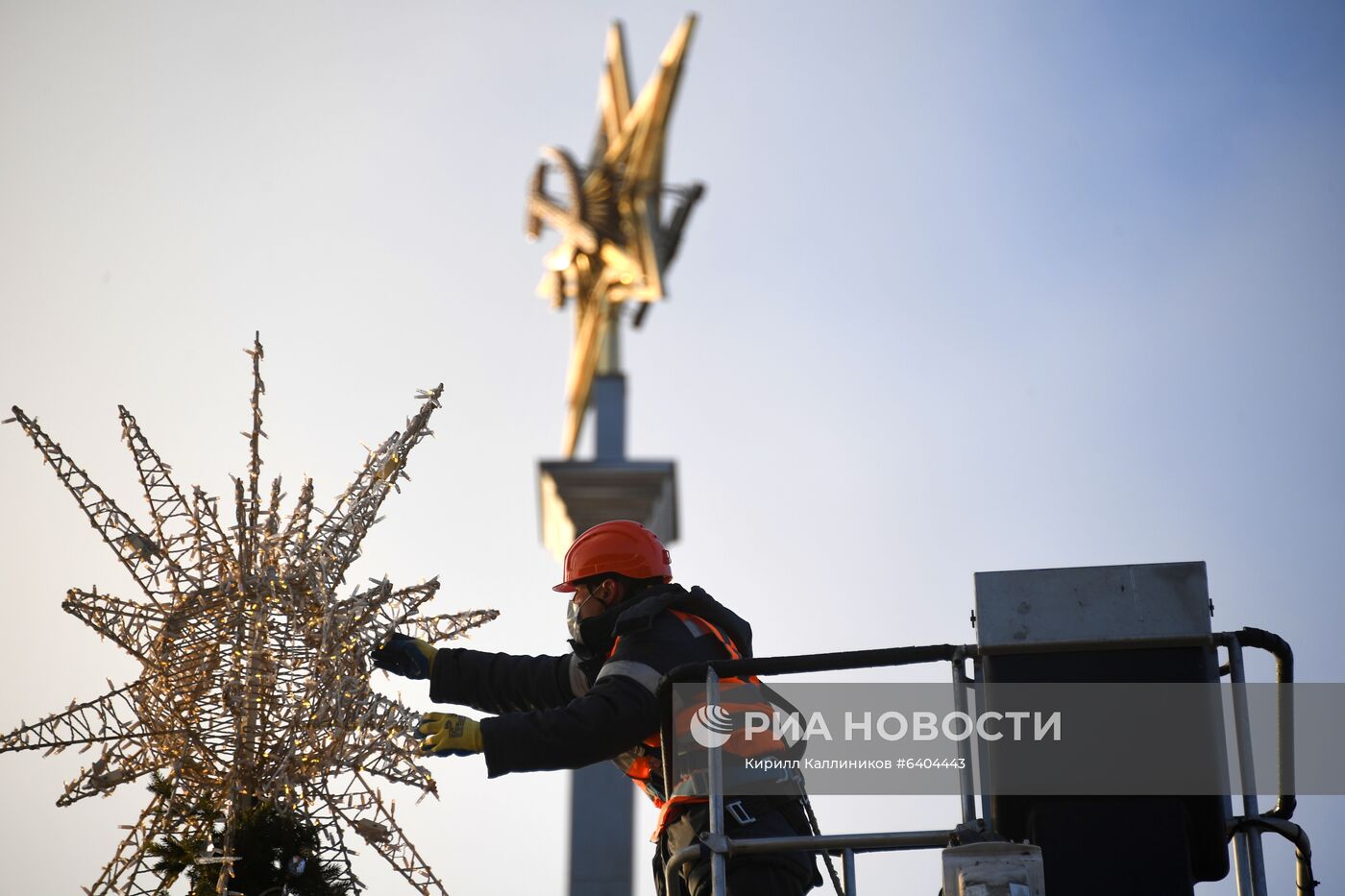 Монтаж новогодних конструкций в Москве