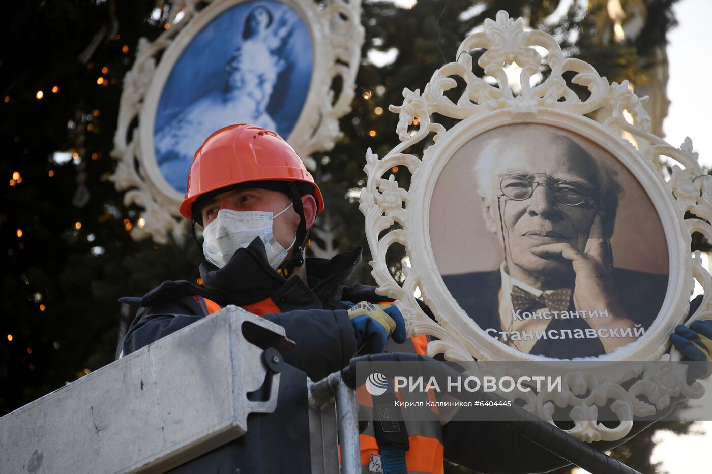 Монтаж новогодних конструкций в Москве