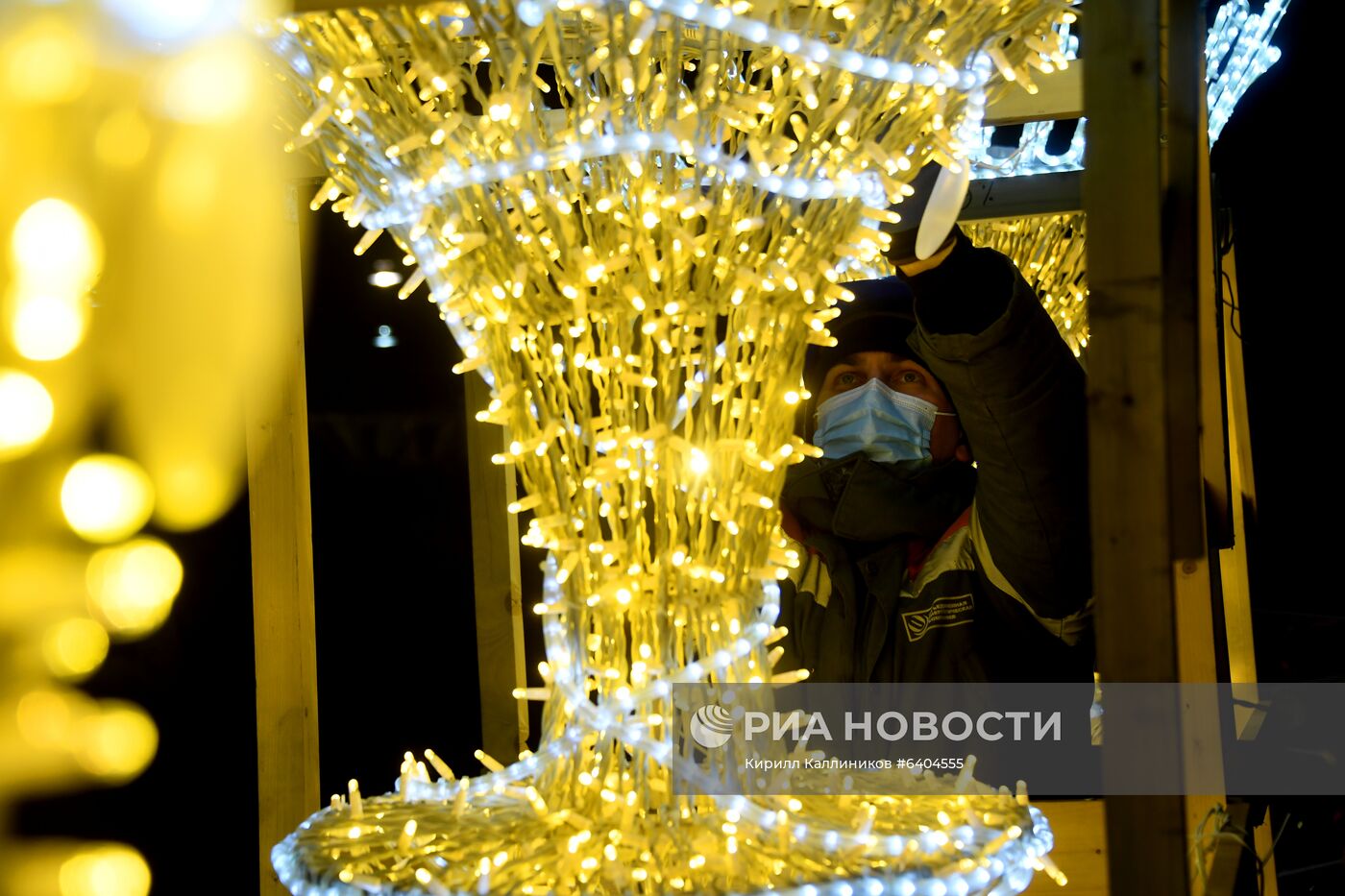 Монтаж новогодних конструкций в Москве