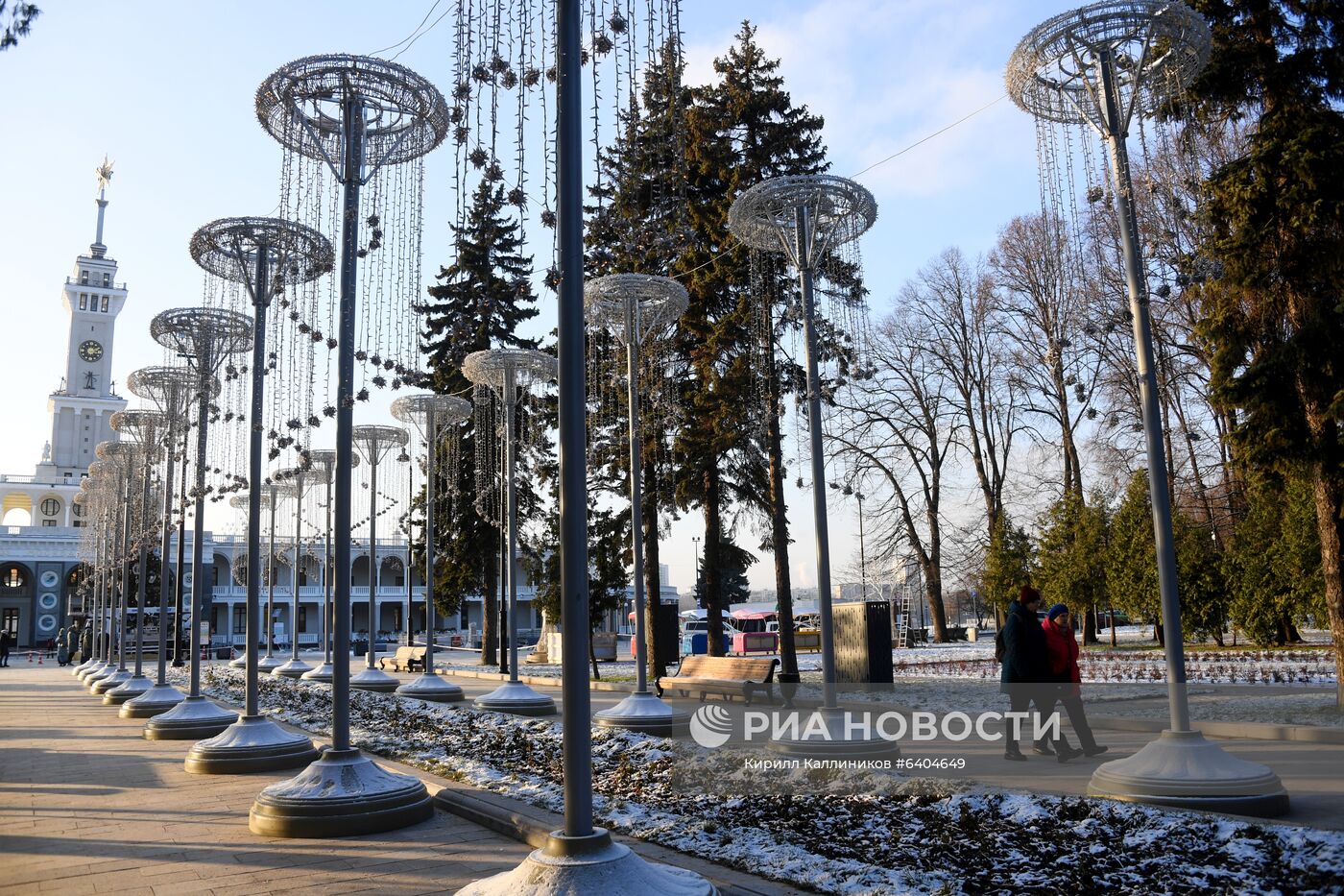 Монтаж новогодних конструкций в Москве