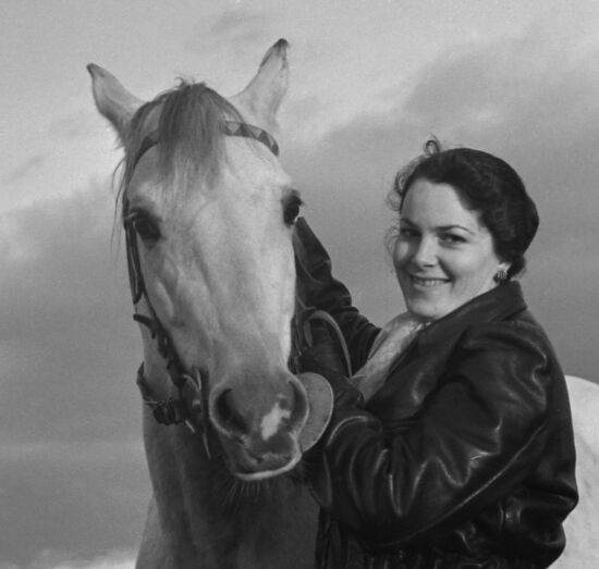 Актриса Элина Быстрицкая