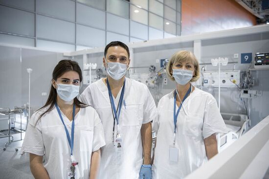 Открытие реанимационного отделения коронавирусного госпиталя на ВДНХ