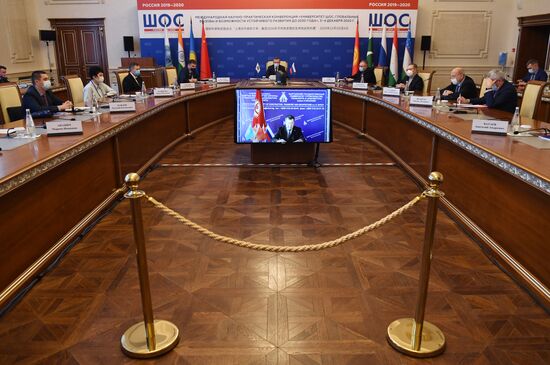 Международная научно-практическая конференция "Университет ШОС: Глобальные вызовы и возможности устойчивого развития до 2030 года". День первый