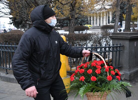 Прощание с Ириной Антоновой