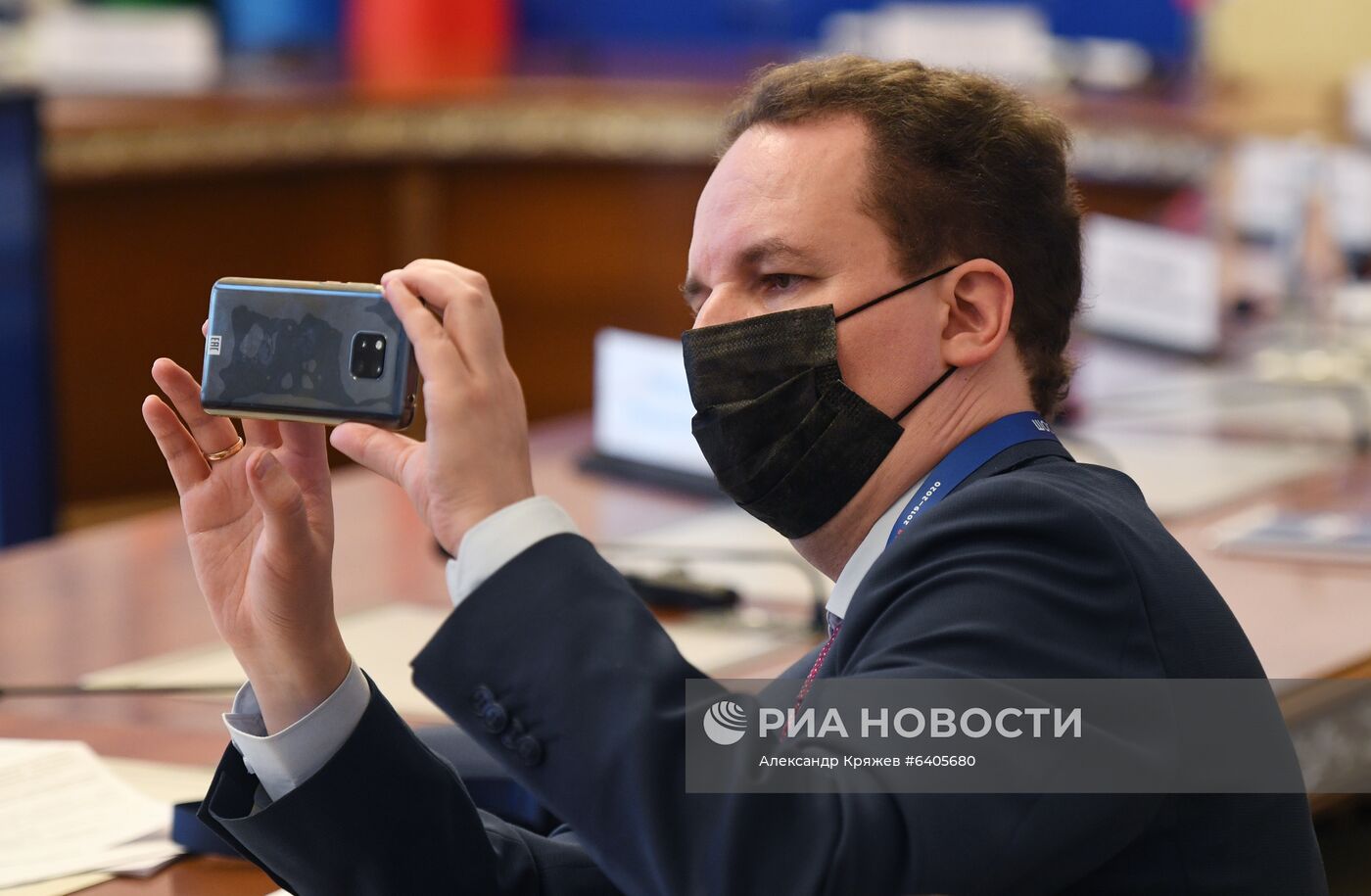 Международная научно-практическая конференция "Университет ШОС: Глобальные вызовы и возможности устойчивого развития до 2030 года". День первый