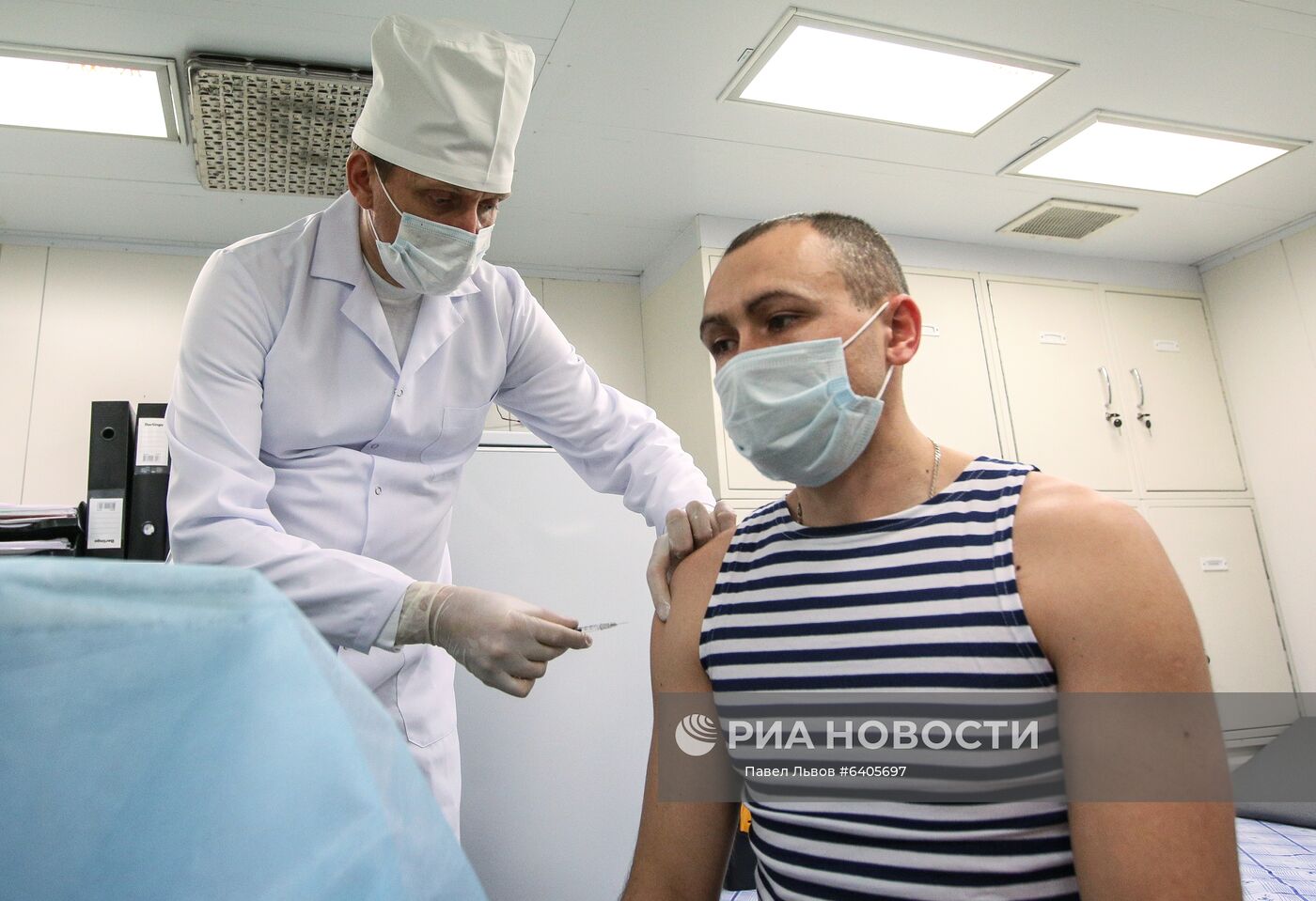 Вакцинация от коронавируса военнослужащих Северного флота