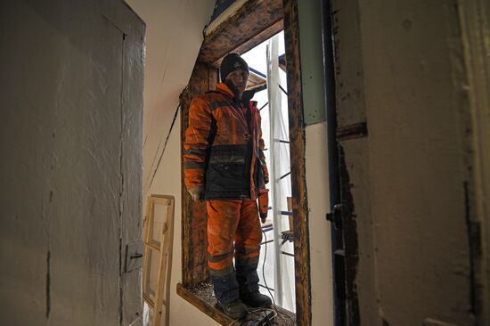 Ремонт самого старого деревянного дома Москвы 