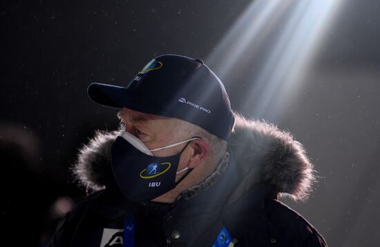 Биатлон. II этап Кубка мира. Мужчины. Спринт