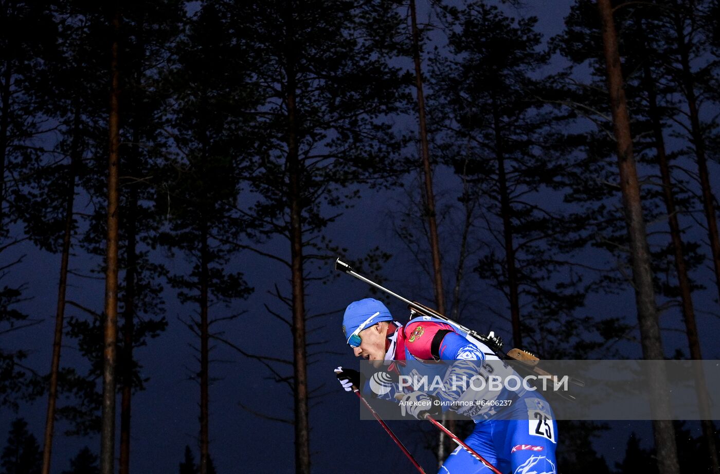 Биатлон. II этап Кубка мира. Мужчины. Спринт