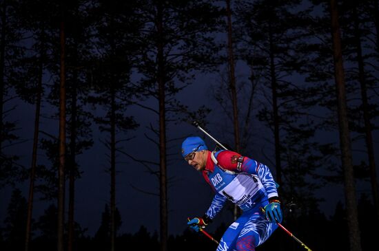 Биатлон. II этап Кубка мира. Мужчины. Спринт