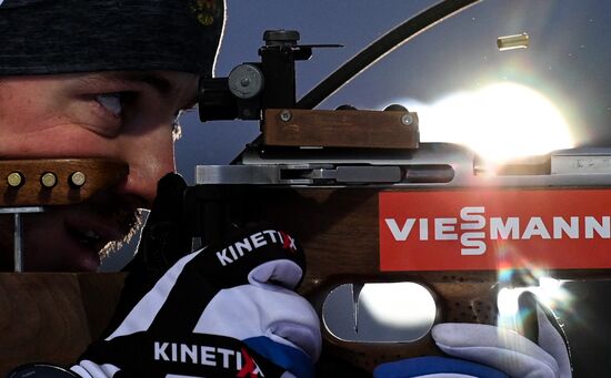 Биатлон. II этап Кубка мира. Мужчины. Спринт