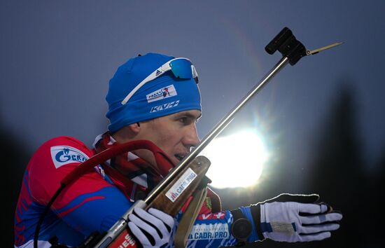 Биатлон. II этап Кубка мира. Мужчины. Спринт