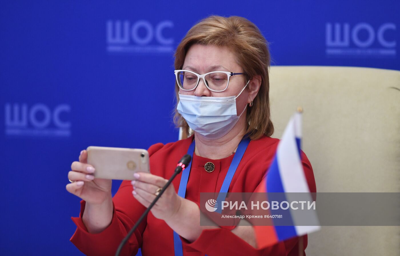 Международная научно-практическая конференция "Университет ШОС: Глобальные вызовы и возможности устойчивого развития до 2030 года". День второй