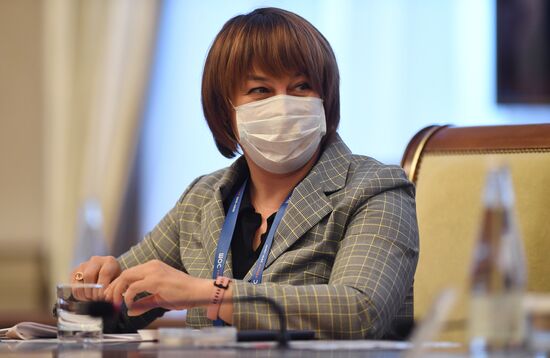 Международная научно-практическая конференция "Университет ШОС: Глобальные вызовы и возможности устойчивого развития до 2030 года". День второй