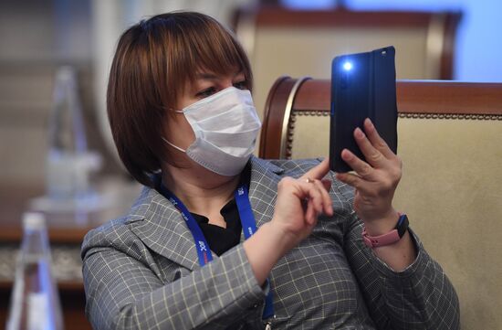 Международная научно-практическая конференция "Университет ШОС: Глобальные вызовы и возможности устойчивого развития до 2030 года". День второй