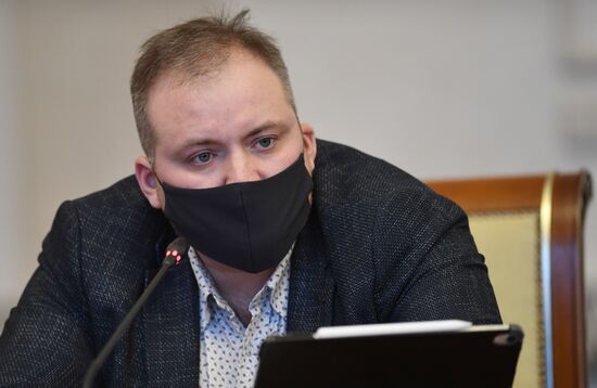 Международная научно-практическая конференция "Университет ШОС: Глобальные вызовы и возможности устойчивого развития до 2030 года". День второй