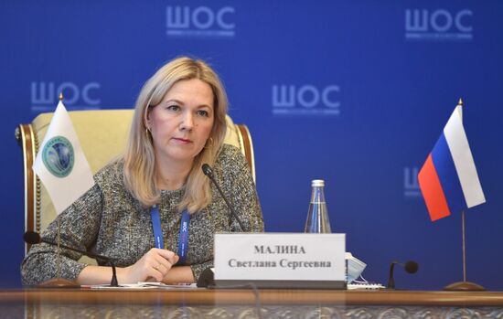 Международная научно-практическая конференция "Университет ШОС: Глобальные вызовы и возможности устойчивого развития до 2030 года". День второй