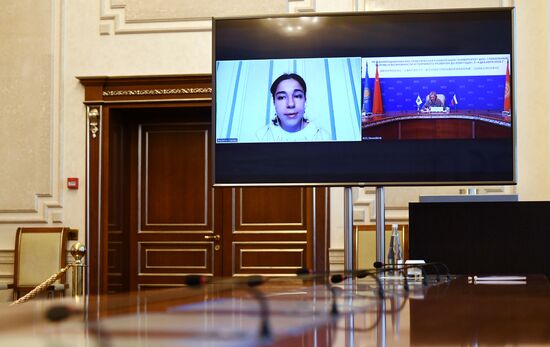 Международная научно-практическая конференция "Университет ШОС: Глобальные вызовы и возможности устойчивого развития до 2030 года". День второй