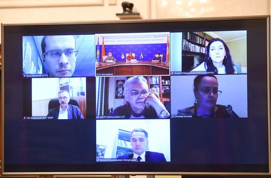 Международная научно-практическая конференция "Университет ШОС: Глобальные вызовы и возможности устойчивого развития до 2030 года". День второй