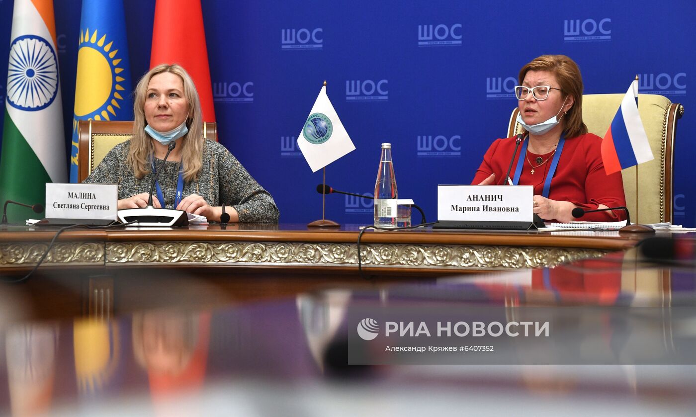 Международная научно-практическая конференция "Университет ШОС: Глобальные вызовы и возможности устойчивого развития до 2030 года". День второй