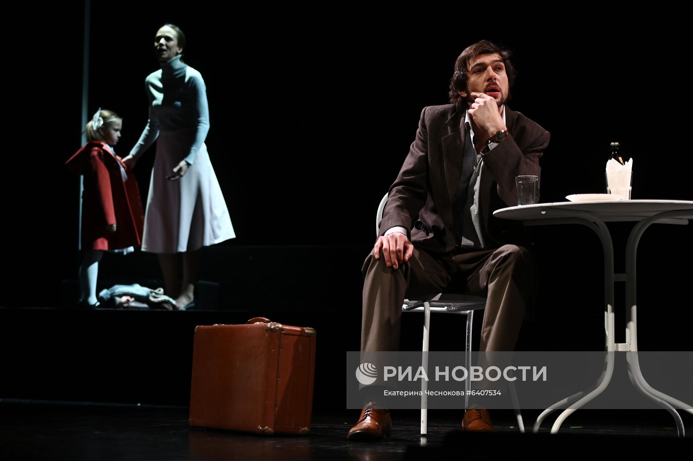 Спектакль "Заповедник" в театре им. А. С. Пушкина