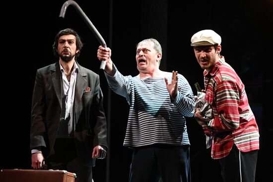 Спектакль "Заповедник" в театре им. А. С. Пушкина