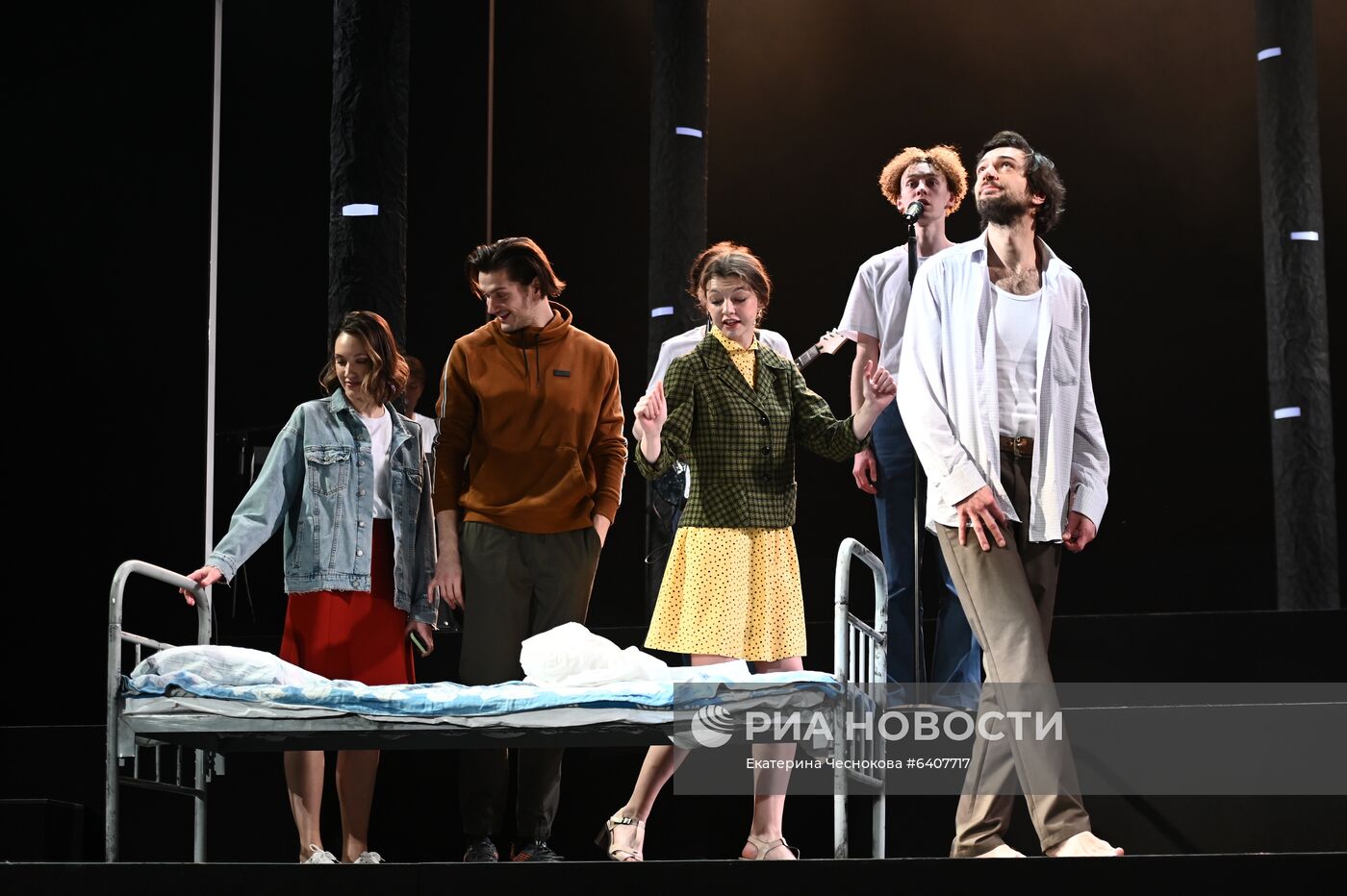 Спектакль "Заповедник" в театре им. А. С. Пушкина