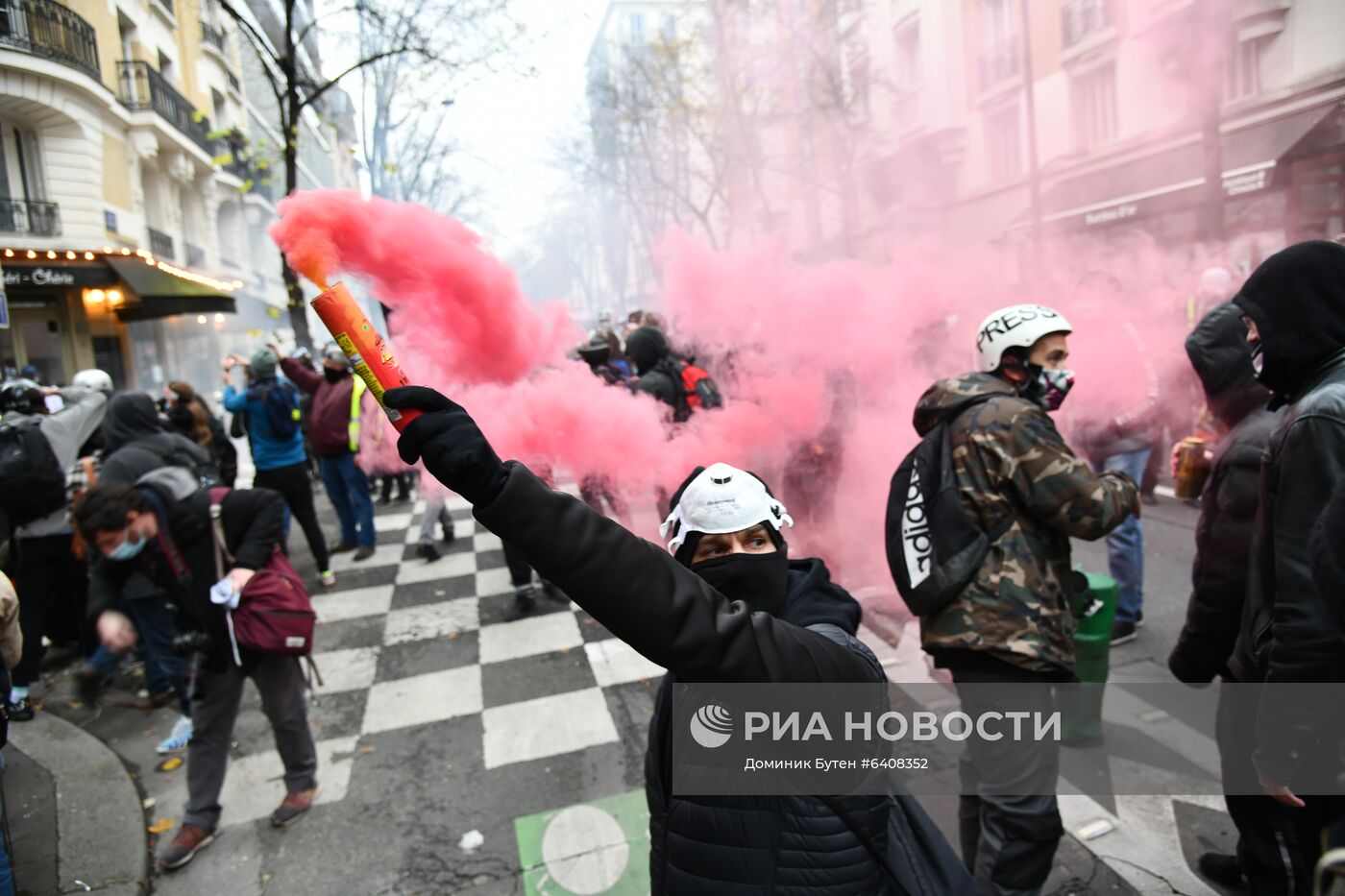 Протесты в Париже