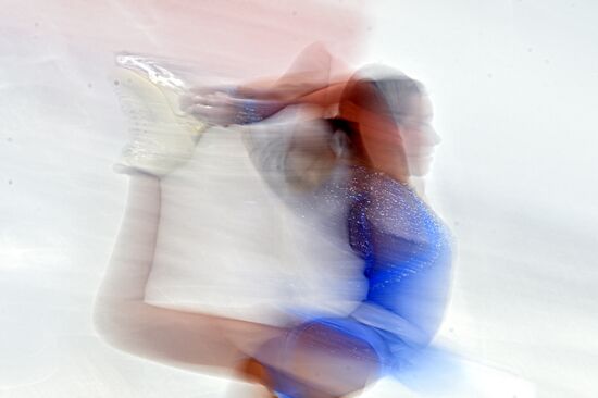 Фигурное катание. V этап Кубка России. Женщины. Короткая программа