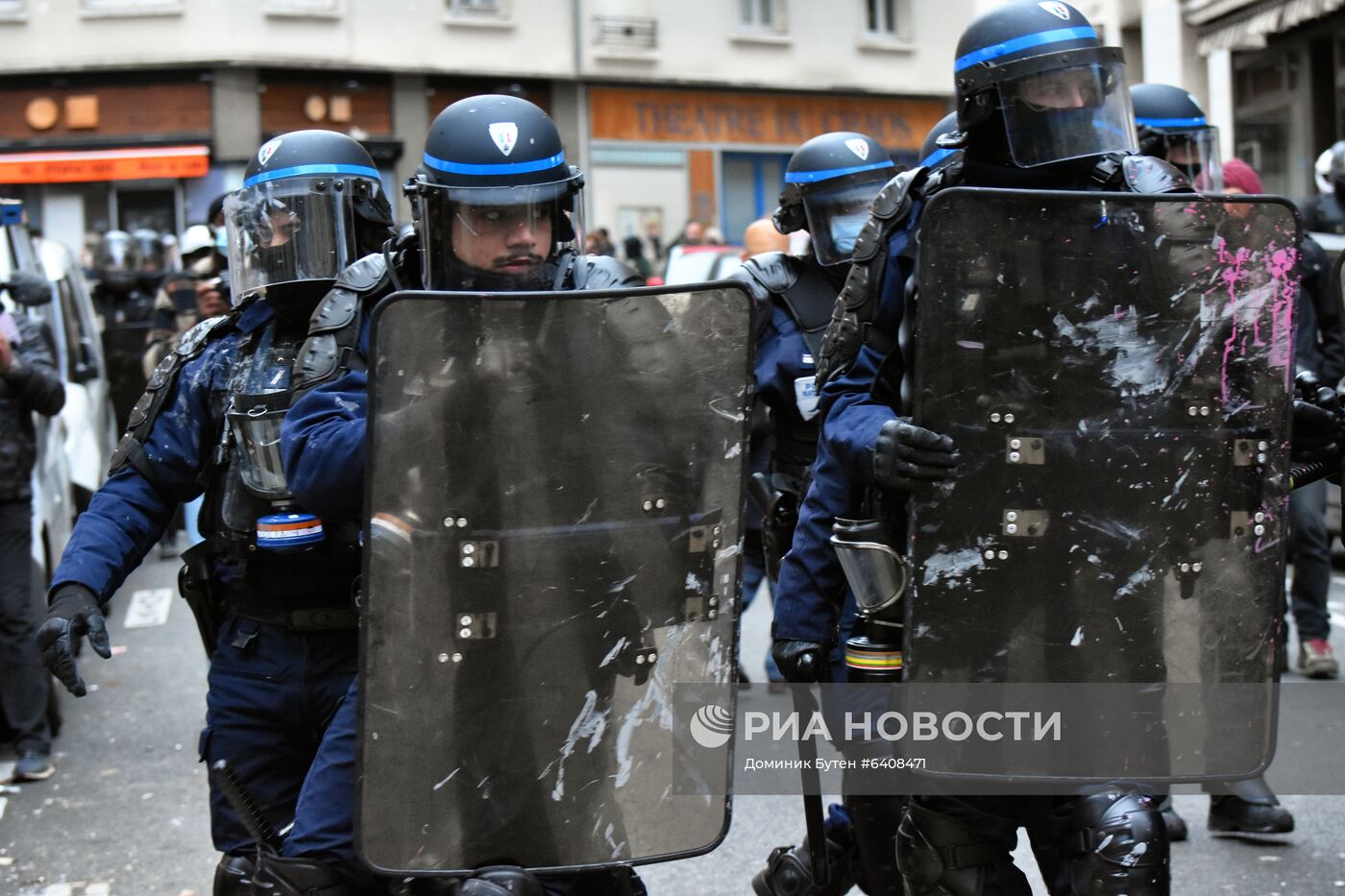 Протесты в Париже