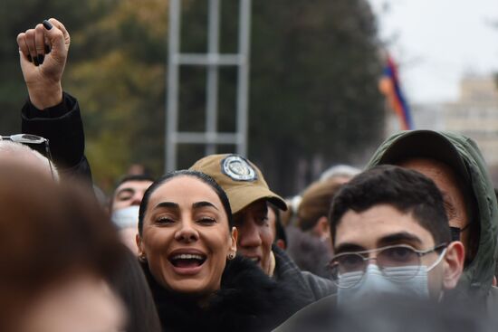 Митинг оппозиции в Ереване