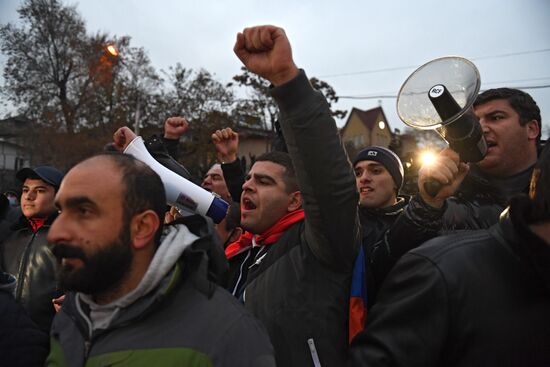 Митинг оппозиции в Ереване