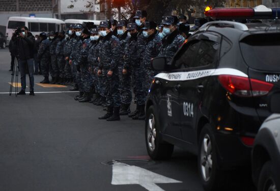 Митинг оппозиции в Ереване
