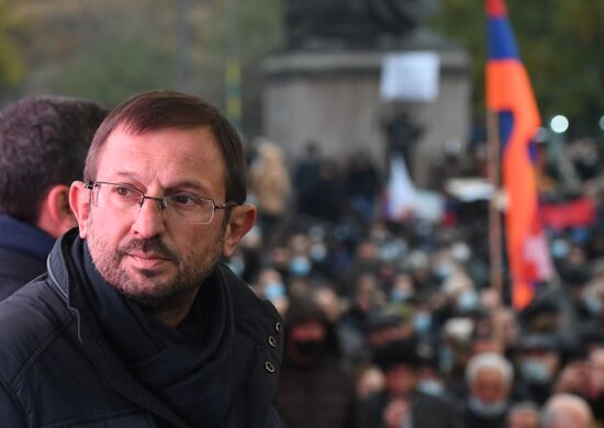 Митинг оппозиции в Ереване