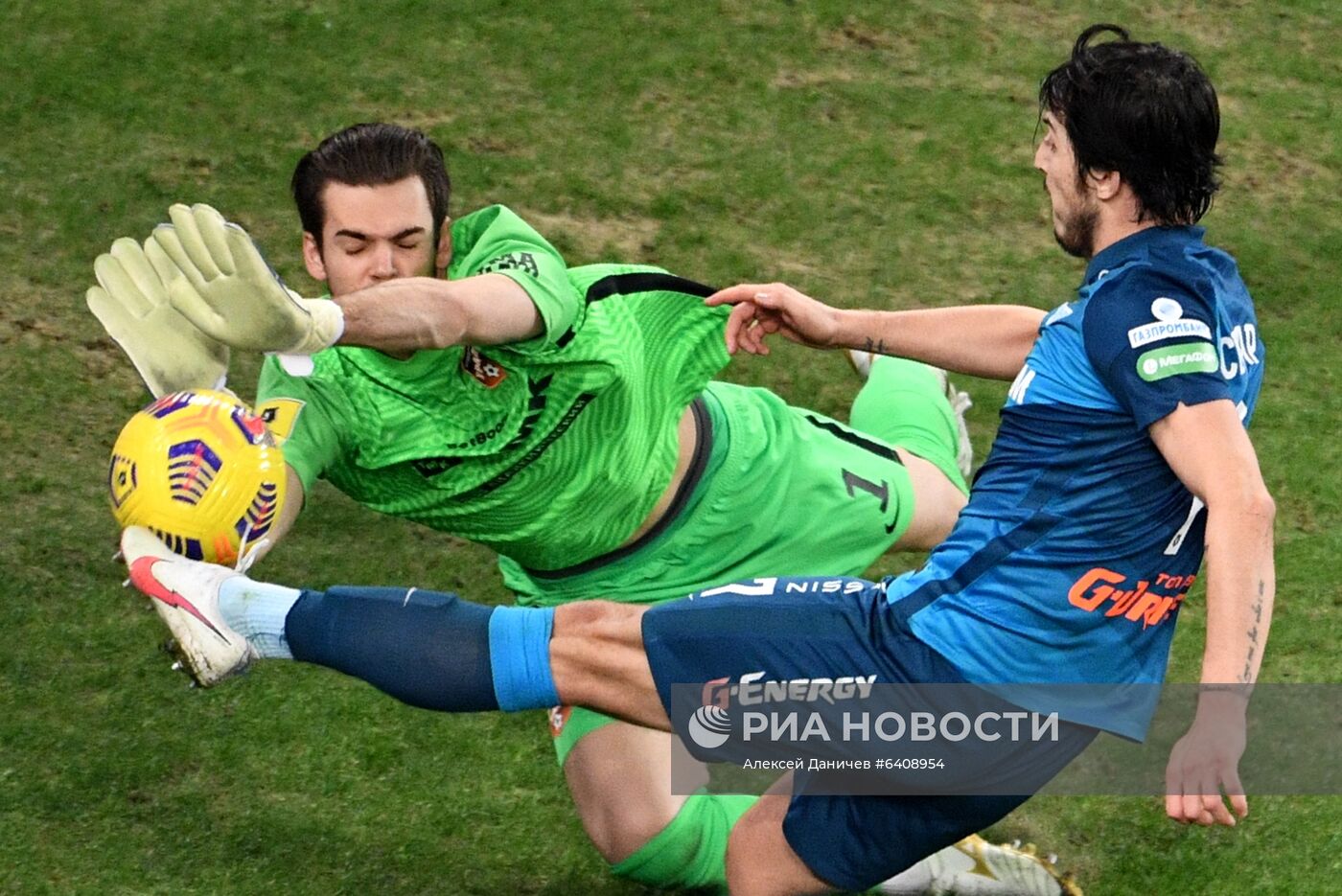 Футбол. РПЛ. Матч "Зенит" – "Урал"